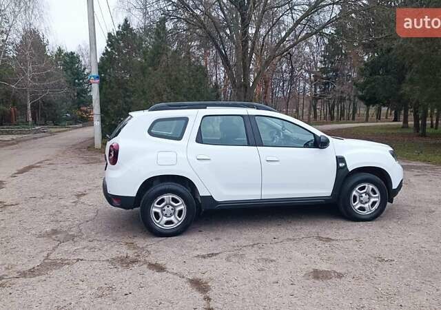Белый Дачия Duster, объемом двигателя 1.5 л и пробегом 122 тыс. км за 14700 $, фото 13 на Automoto.ua