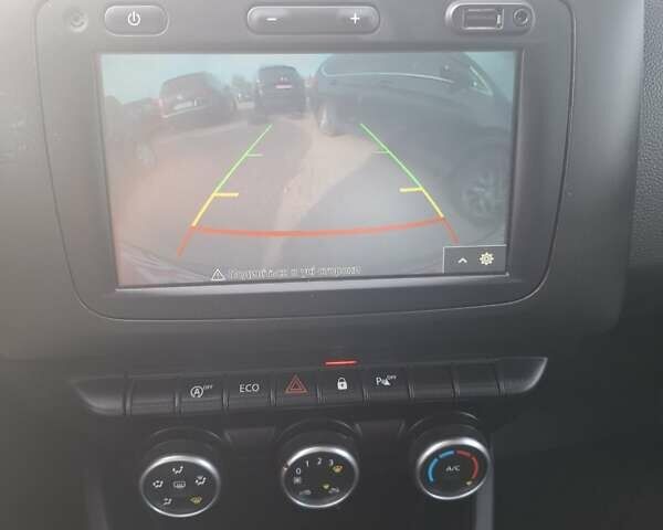 Білий Дачія Duster, об'ємом двигуна 1.5 л та пробігом 148 тис. км за 16100 $, фото 30 на Automoto.ua