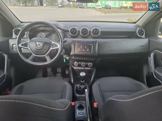 Білий Дачія Duster, об'ємом двигуна 1.5 л та пробігом 148 тис. км за 16100 $, фото 25 на Automoto.ua