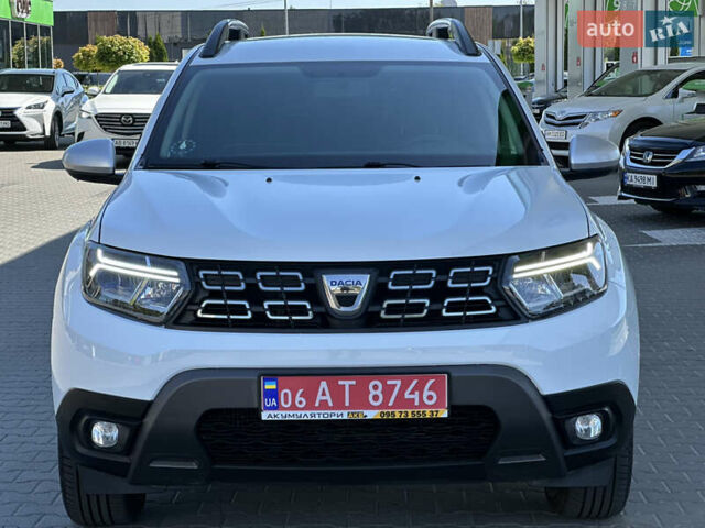 Білий Дачія Duster, об'ємом двигуна 1.3 л та пробігом 68 тис. км за 16000 $, фото 10 на Automoto.ua