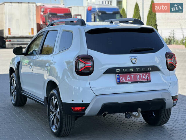 Білий Дачія Duster, об'ємом двигуна 1.3 л та пробігом 68 тис. км за 16000 $, фото 3 на Automoto.ua