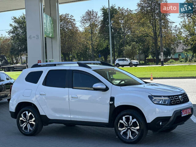 Білий Дачія Duster, об'ємом двигуна 1.3 л та пробігом 68 тис. км за 16000 $, фото 8 на Automoto.ua