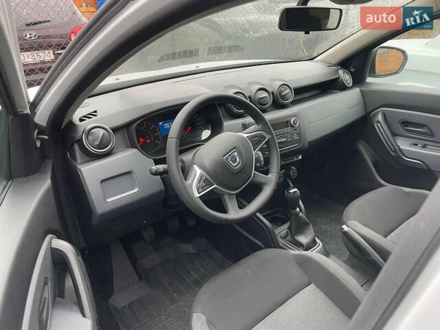 Белый Дачия Duster, объемом двигателя 1.46 л и пробегом 44 тыс. км за 17999 $, фото 4 на Automoto.ua