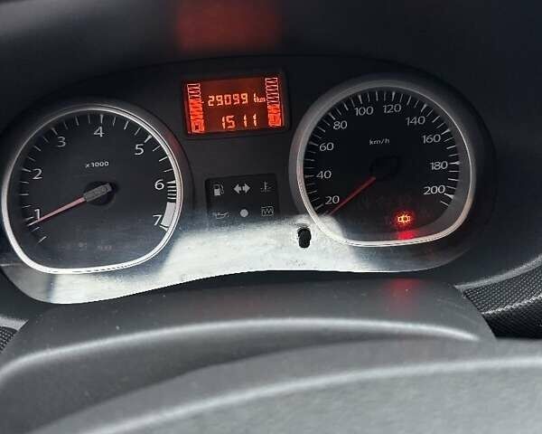 Бежевий Дачія Duster, об'ємом двигуна 1.6 л та пробігом 290 тис. км за 7600 $, фото 6 на Automoto.ua