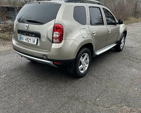 Бежевий Дачія Duster, об'ємом двигуна 1.6 л та пробігом 290 тис. км за 7600 $, фото 3 на Automoto.ua