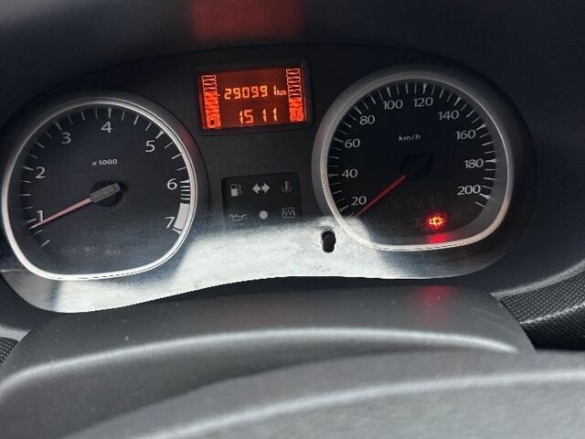 Бежевий Дачія Duster, об'ємом двигуна 1.6 л та пробігом 290 тис. км за 7600 $, фото 7 на Automoto.ua