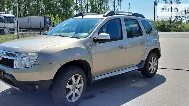 Бежевий Дачія Duster, об'ємом двигуна 1.5 л та пробігом 147 тис. км за 9300 $, фото 17 на Automoto.ua