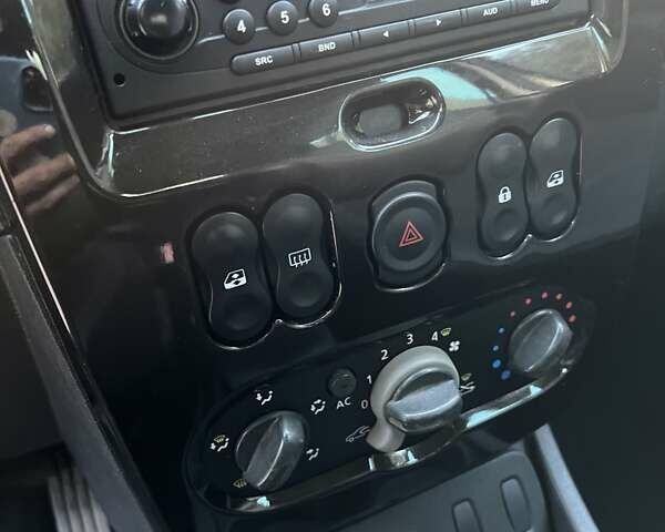 Бежевий Дачія Duster, об'ємом двигуна 1.5 л та пробігом 231 тис. км за 8900 $, фото 37 на Automoto.ua