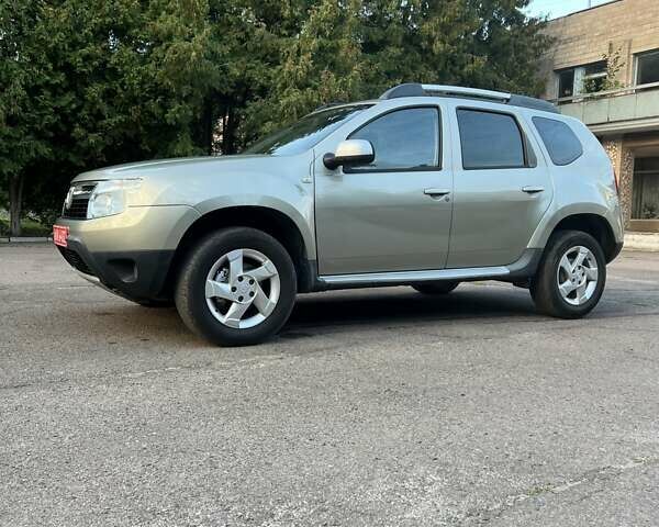 Бежевий Дачія Duster, об'ємом двигуна 1.5 л та пробігом 231 тис. км за 8900 $, фото 7 на Automoto.ua