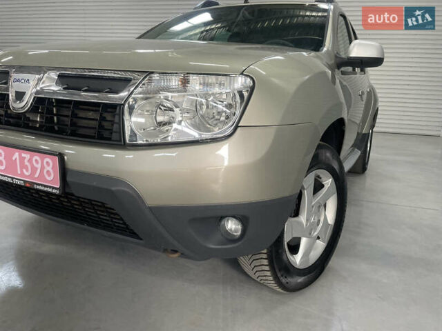 Дачія Duster 2011 у Стрые на Automoto.ua Бежевий Дачія Duster, об'ємом двигуна 1.5 л та пробігом 198 тис. км за 8950 $, фото 7 на Automoto.ua