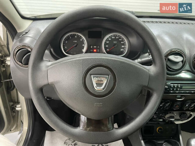 Бежевий Дачія Duster, об'ємом двигуна 1.5 л та пробігом 198 тис. км за 8650 $, фото 50 на Automoto.ua