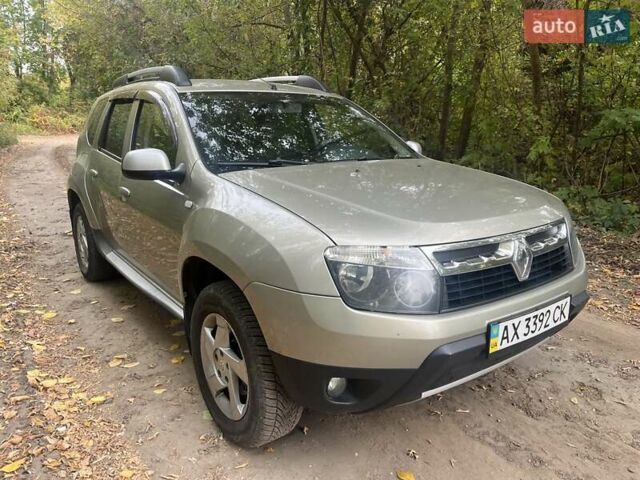 Бежевий Дачія Duster, об'ємом двигуна 1.5 л та пробігом 199 тис. км за 7900 $, фото 1 на Automoto.ua