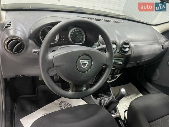 Дачія Duster 2011 у Стрые на Automoto.ua Бежевий Дачія Duster, об'ємом двигуна 1.5 л та пробігом 198 тис. км за 8950 $, фото 46 на Automoto.ua
