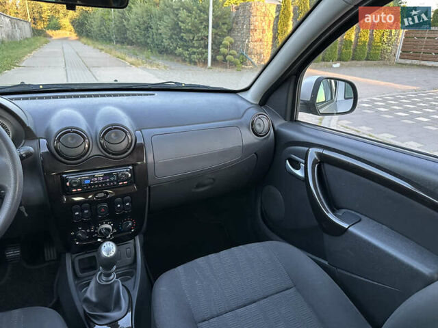 Бежевый Дачия Duster, объемом двигателя 1.5 л и пробегом 138 тыс. км за 9339 $, фото 122 на Automoto.ua