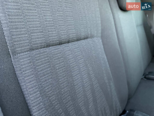 Бежевый Дачия Duster, объемом двигателя 1.5 л и пробегом 138 тыс. км за 9339 $, фото 117 на Automoto.ua