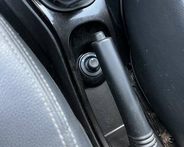 Бежевий Дачія Duster, об'ємом двигуна 1.5 л та пробігом 231 тис. км за 8900 $, фото 36 на Automoto.ua