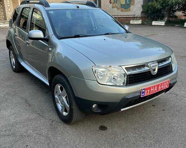 Бежевий Дачія Duster, об'ємом двигуна 1.5 л та пробігом 231 тис. км за 8900 $, фото 16 на Automoto.ua