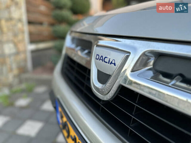 Бежевый Дачия Duster, объемом двигателя 1.5 л и пробегом 138 тыс. км за 9339 $, фото 14 на Automoto.ua