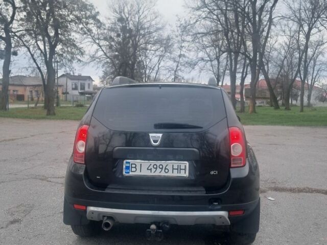 Черный Дачия Duster, объемом двигателя 1.5 л и пробегом 265 тыс. км за 8000 $, фото 2 на Automoto.ua