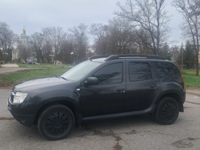 Черный Дачия Duster, объемом двигателя 1.5 л и пробегом 265 тыс. км за 8000 $, фото 7 на Automoto.ua