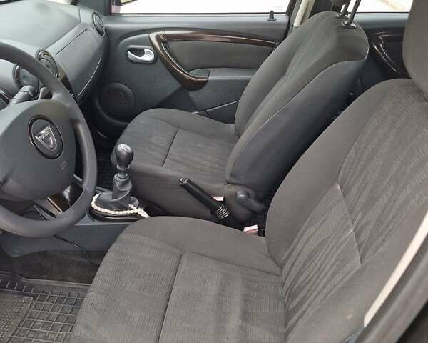Черный Дачия Duster, объемом двигателя 1.46 л и пробегом 230 тыс. км за 7900 $, фото 15 на Automoto.ua