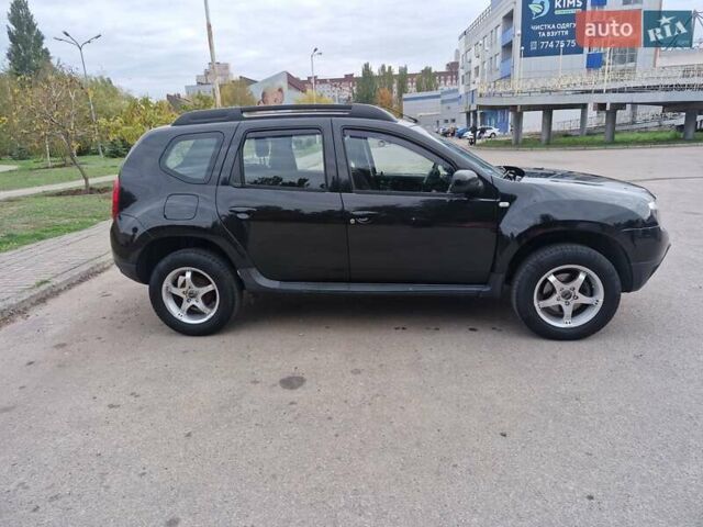 Черный Дачия Duster, объемом двигателя 1.46 л и пробегом 230 тыс. км за 7900 $, фото 5 на Automoto.ua