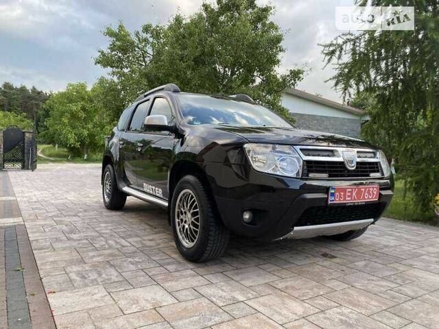 Черный Дачия Duster, объемом двигателя 0 л и пробегом 261 тыс. км за 8300 $, фото 2 на Automoto.ua