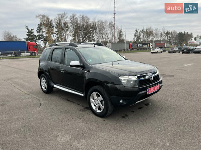 Черный Дачия Duster, объемом двигателя 1.5 л и пробегом 200 тыс. км за 8800 $, фото 2 на Automoto.ua