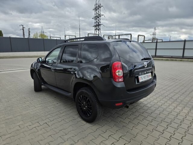 Черный Дачия Duster, объемом двигателя 1.5 л и пробегом 253 тыс. км за 8400 $, фото 3 на Automoto.ua