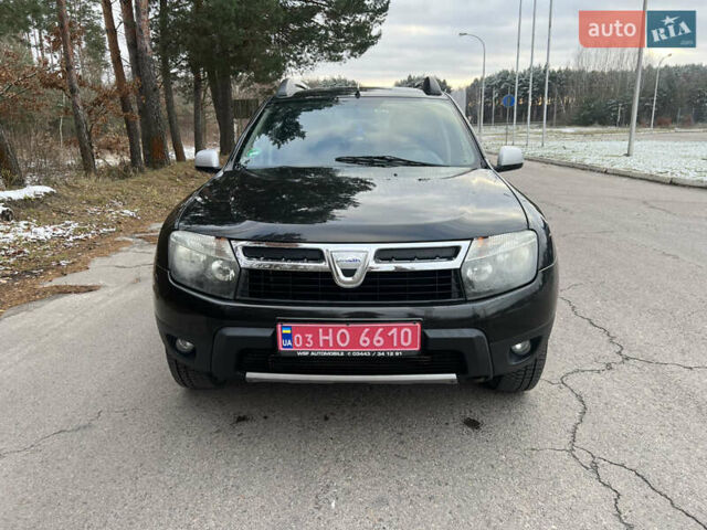 Черный Дачия Duster, объемом двигателя 1.5 л и пробегом 180 тыс. км за 9300 $, фото 2 на Automoto.ua