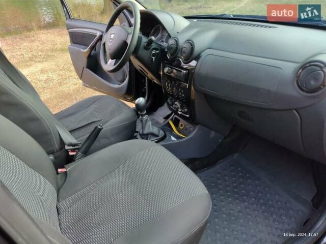 Чорний Дачія Duster, об'ємом двигуна 1.5 л та пробігом 350 тис. км за 7900 $, фото 12 на Automoto.ua