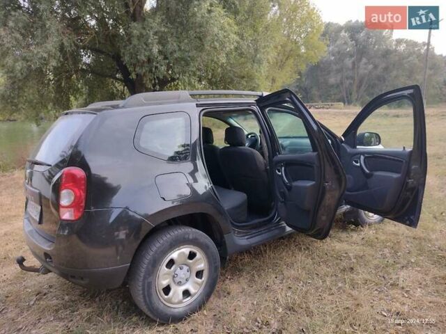 Чорний Дачія Duster, об'ємом двигуна 1.5 л та пробігом 350 тис. км за 7900 $, фото 3 на Automoto.ua