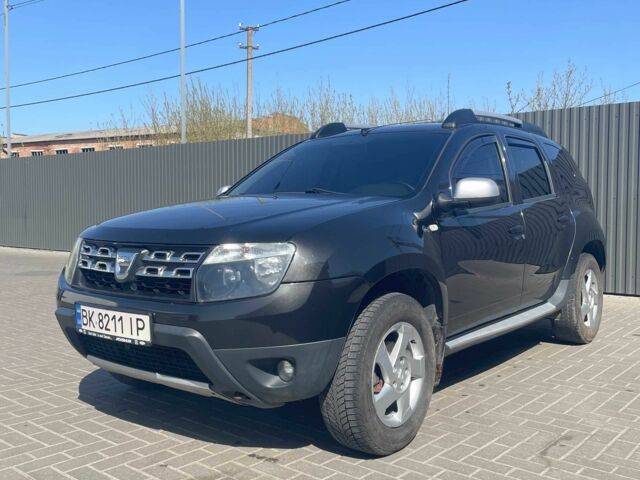 Черный Дачия Duster, объемом двигателя 1.6 л и пробегом 210 тыс. км за 8200 $, фото 2 на Automoto.ua