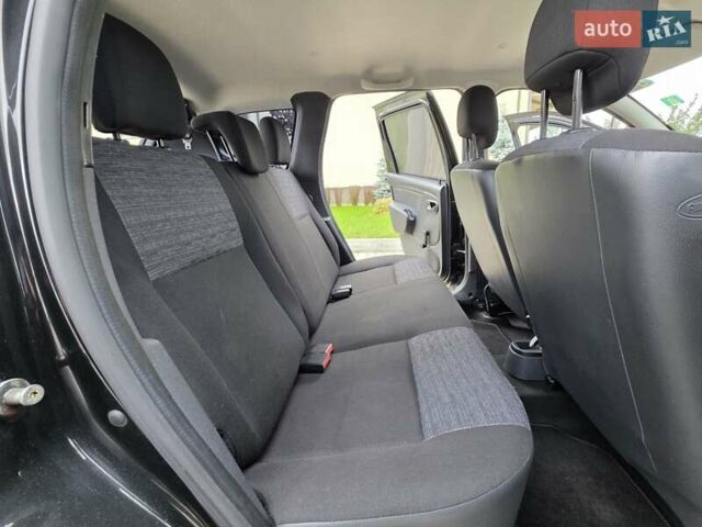 Черный Дачия Duster, объемом двигателя 1.5 л и пробегом 253 тыс. км за 8400 $, фото 38 на Automoto.ua