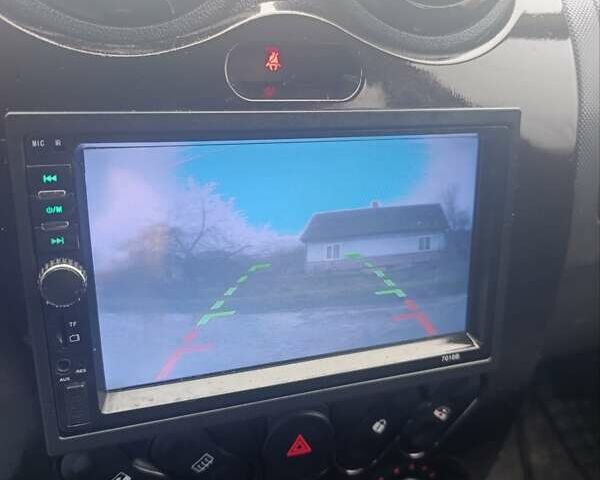 Черный Дачия Duster, объемом двигателя 1.6 л и пробегом 239 тыс. км за 8800 $, фото 10 на Automoto.ua