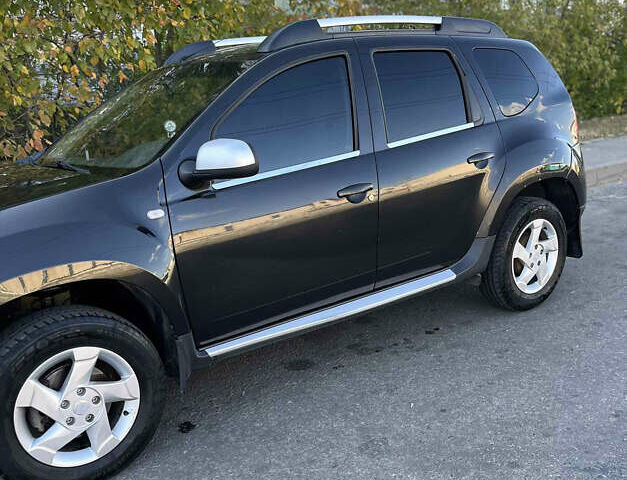 Черный Дачия Duster, объемом двигателя 1.5 л и пробегом 253 тыс. км за 7500 $, фото 1 на Automoto.ua