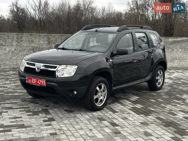 Черный Дачия Duster, объемом двигателя 1.6 л и пробегом 181 тыс. км за 8300 $, фото 13 на Automoto.ua