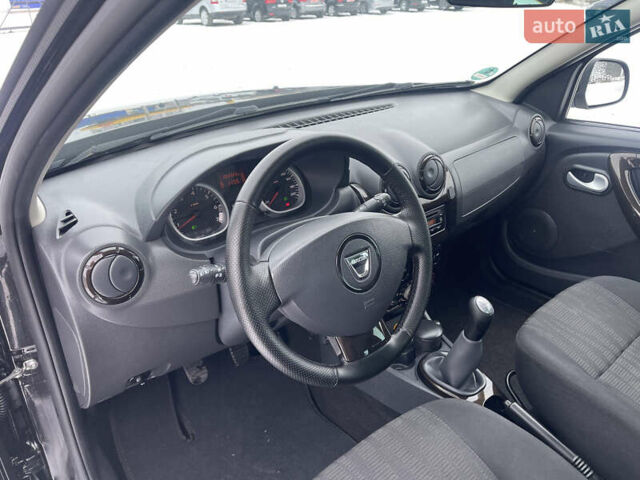 Черный Дачия Duster, объемом двигателя 1.6 л и пробегом 202 тыс. км за 8500 $, фото 17 на Automoto.ua