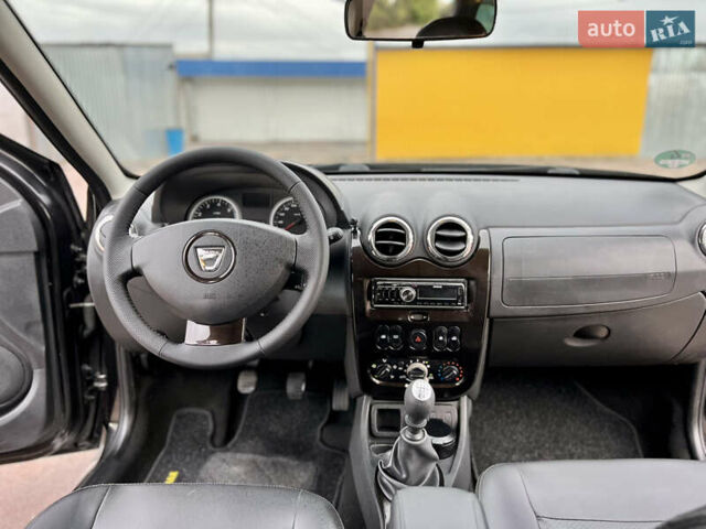 Черный Дачия Duster, объемом двигателя 1.5 л и пробегом 180 тыс. км за 9150 $, фото 24 на Automoto.ua