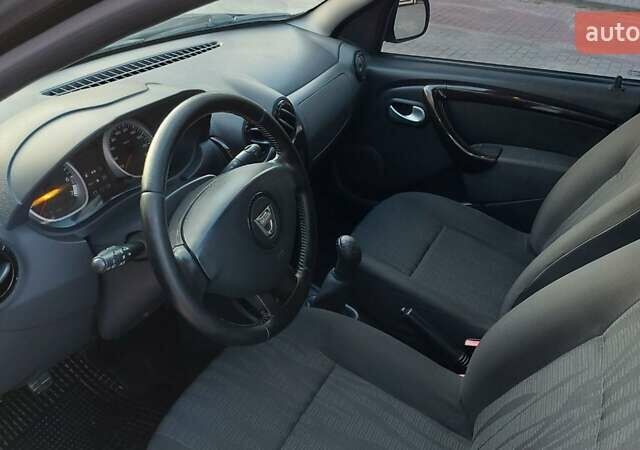 Чорний Дачія Duster, об'ємом двигуна 1.6 л та пробігом 209 тис. км за 9200 $, фото 8 на Automoto.ua