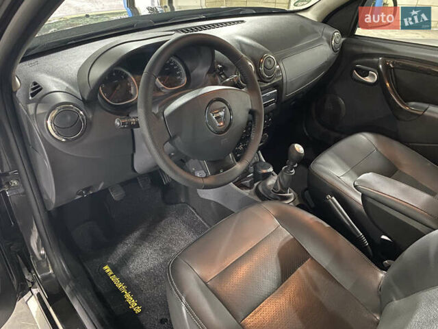 Чорний Дачія Duster, об'ємом двигуна 1.5 л та пробігом 181 тис. км за 7800 $, фото 16 на Automoto.ua