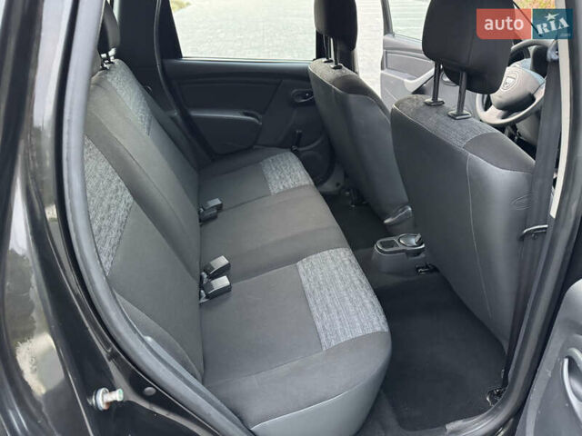 Чорний Дачія Duster, об'ємом двигуна 1.6 л та пробігом 137 тис. км за 8950 $, фото 28 на Automoto.ua