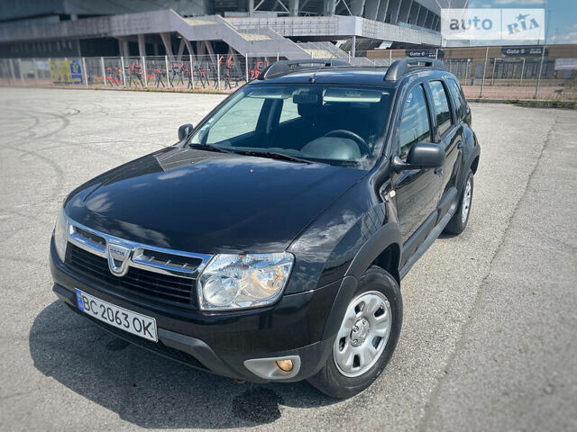 Черный Дачия Duster, объемом двигателя 1.5 л и пробегом 250 тыс. км за 7550 $, фото 6 на Automoto.ua