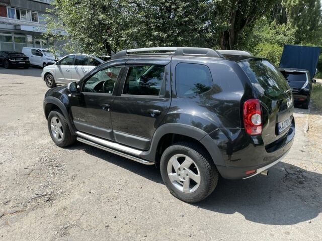 Черный Дачия Duster, объемом двигателя 1.5 л и пробегом 110 тыс. км за 8750 $, фото 7 на Automoto.ua