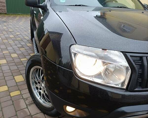Черный Дачия Duster, объемом двигателя 1.6 л и пробегом 222 тыс. км за 8850 $, фото 3 на Automoto.ua