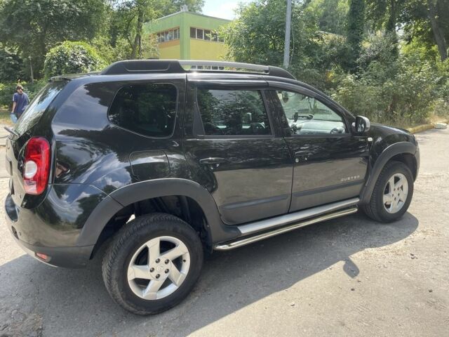 Черный Дачия Duster, объемом двигателя 1.5 л и пробегом 110 тыс. км за 8750 $, фото 5 на Automoto.ua