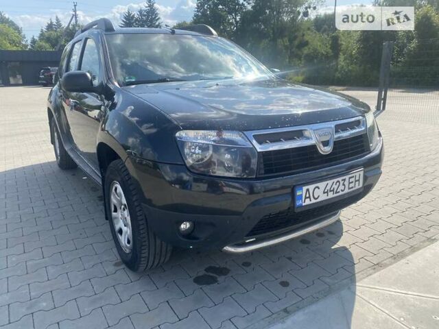 Черный Дачия Duster, объемом двигателя 1.5 л и пробегом 297 тыс. км за 9200 $, фото 2 на Automoto.ua