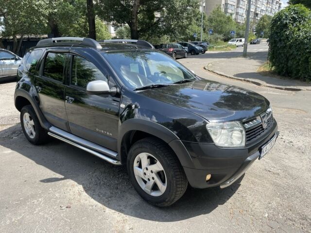 Черный Дачия Duster, объемом двигателя 1.5 л и пробегом 110 тыс. км за 8750 $, фото 3 на Automoto.ua