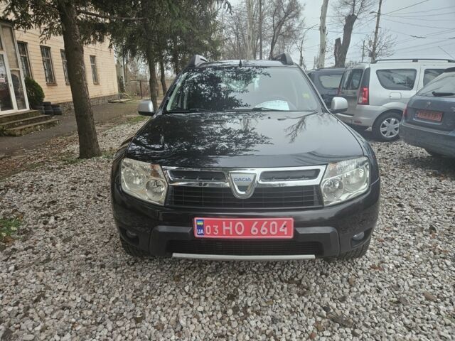 Черный Дачия Duster, объемом двигателя 1.6 л и пробегом 202 тыс. км за 9550 $, фото 2 на Automoto.ua