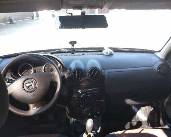 Черный Дачия Duster, объемом двигателя 1.6 л и пробегом 229 тыс. км за 8200 $, фото 13 на Automoto.ua